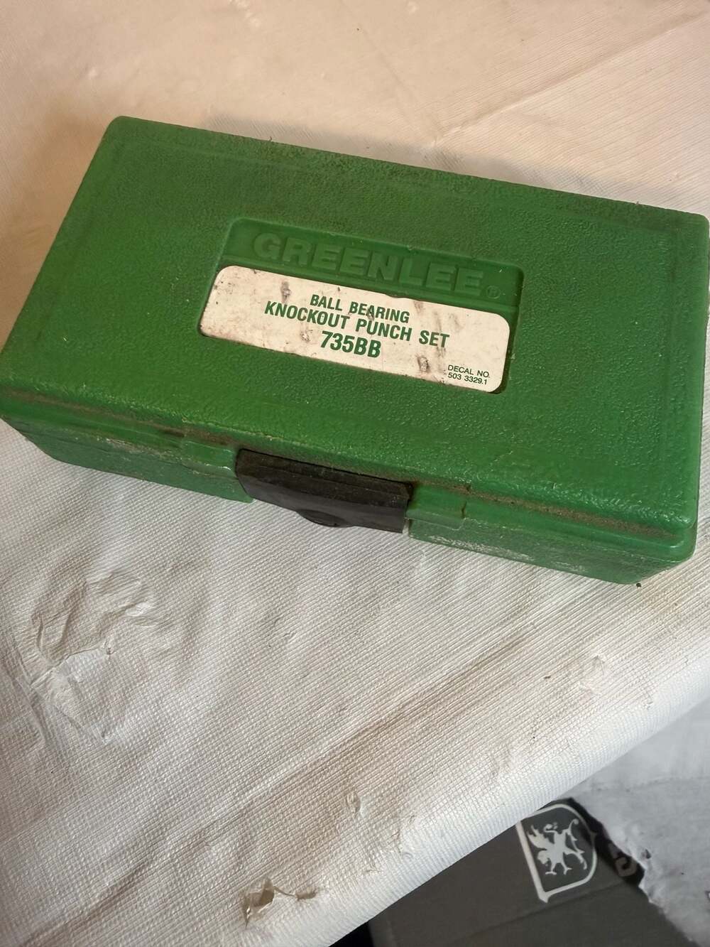 Greenlee 735BB Ball Bearing Knockout Punch Set